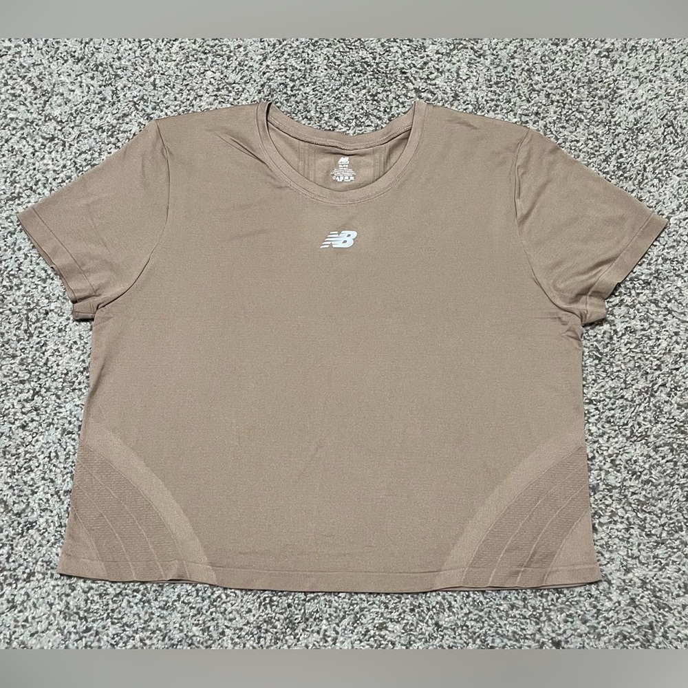 New Balance Women’s Crew Neck Tee